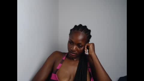 Snapshot of cornxslut chatting on October 10, 8:25 pm cornxslut online show from October 10, 8:25 pm