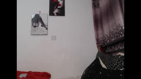 Erykah online show from September 11, 8:42 pm