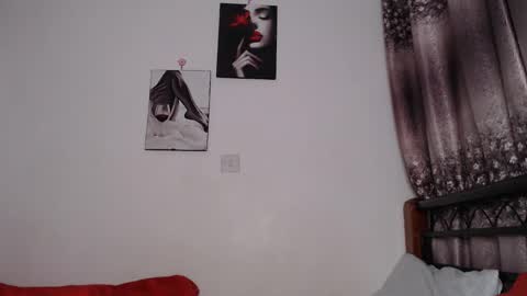 Erykah online show from October 20, 5:05 pm