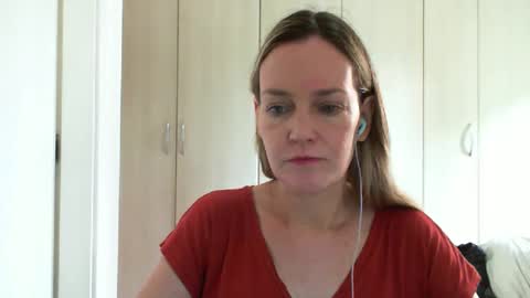Snapshot of crazyanny chatting on February 20, 10:48 am Anny online show from February 20, 10:48 am