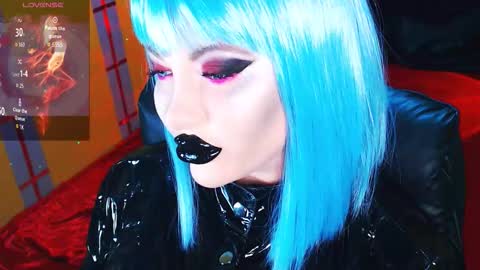 Roxy online show from March 7, 2:02 pm