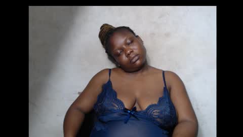 crazyslut17 online show from October 23, 11:33 pm