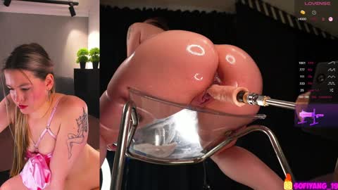 Hiya We are Any Kim Sofi and Nika Enjoy   online show from January 26, 9:40 am