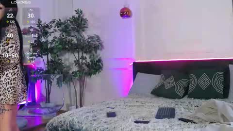 Sophie online show from October 30, 8:27 am