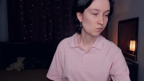 Clara online show from December 2, 8:05 am