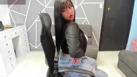 Cristal online show from November 25, 4:25 am