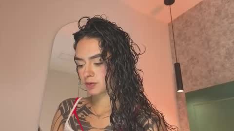 Cristal  online show from October 10, 1:38 pm