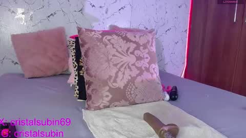 Snapshot of cristal_subin69 chatting on January 30, 12:27 pm STEFANYIG cristalsubin online show from January 30, 12:27 pm