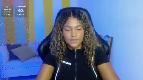 Cristal online show from February 18, 11:52 pm