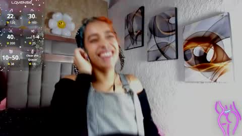   online show from November 24, 3:36 pm