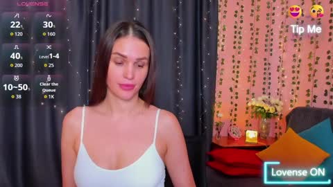 xx Amina xx online show from June 1, 9:44 am
