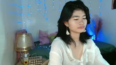 Snapshot of cruella_summer601 chatting on October 1, 8:36 pm Im CruellaDont forget to follow me online show from October 1, 8:36 pm