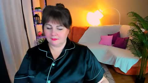 Anna online show from November 18, 11:15 pm