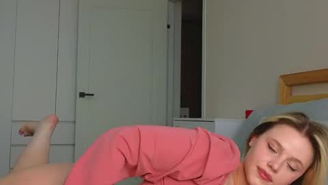 Cassie control  domi and lush  in private for free online show from November 13, 6:56 am