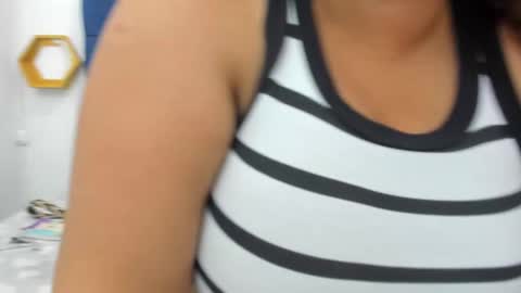 crystal_butterfly1 online show from September 13, 3:20 pm