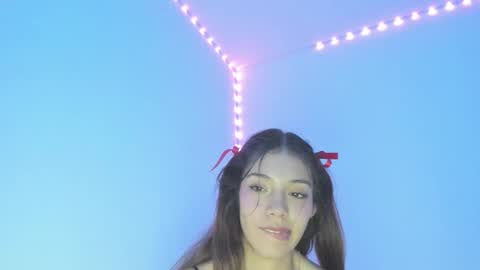 crystal_rainers online show from December 17, 1:00 am