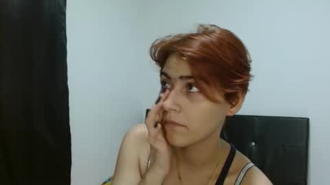 Snapshot of crystal_starx chatting on February 26, 8:35 pm Crystal Blaze online show from February 26, 8:35 pm