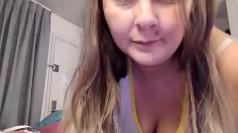 crystalbarbie214 online show from February 11, 2:58 am