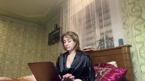Mary online show from May 5, 7:28 pm