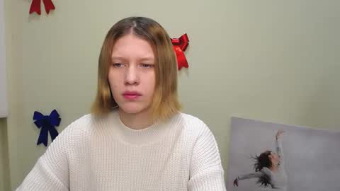 Stella online show from January 20, 7:04 am