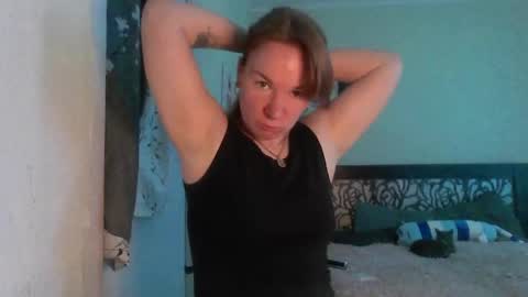 crystalvelvet online show from June 2, 7:31 am