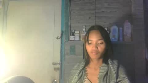 Lauren online show from November 18, 6:31 pm