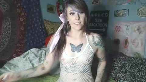     online show from February 7, 1:53 am