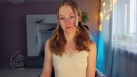 Snapshot of cuddle_kitten chatting on March 2, 5:01 am Alexia online show from March 2, 5:01 am