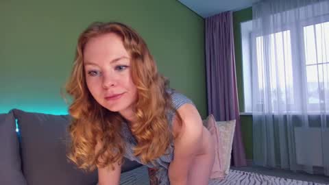 Snapshot of cuddle_kitten chatting on February 1, 7:15 am Alexia online show from February 1, 7:15 am