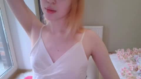 Misa. online show from May 2, 1:53 am