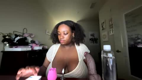 cutiecamgirl 3 online show from May 10, 10:34 pm