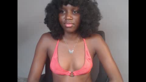 sophie online show from October 28, 9:48 am