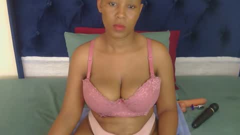 cumcandyqueen online show from February 27, 7:41 am