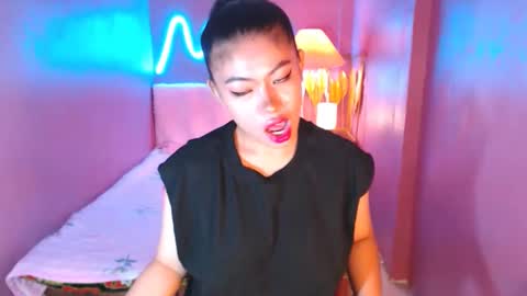 Snapshot of cummdumpapril chatting on February 8, 3:19 am cummdumpapril online show from February 8, 3:19 am
