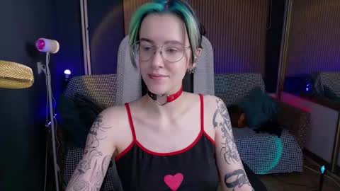 CUMpotikEve online show from September 25, 1:04 am