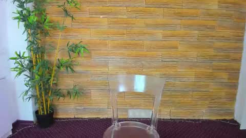 cupcake_izzy online show from March 22, 6:19 am