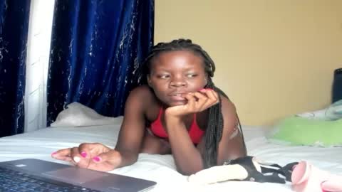 Snapshot of curvyjoan chatting on February 11, 8:58 am curvyjoan online show from February 11, 8:58 am
