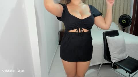 Snapshot of cute_brunett chatting on October 20, 3:31 am Sara online show from October 20, 3:31 am
