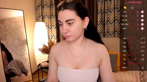 Hanna online show from February 24, 1:55 am