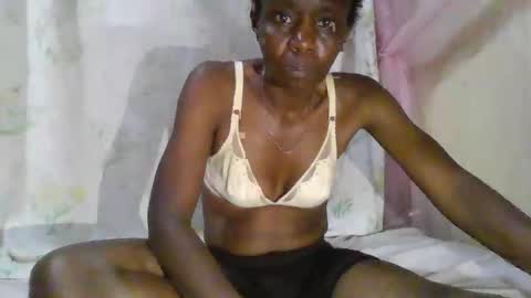 cute_divah4 online show from October 6, 12:11 pm