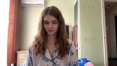 cute_kitte online show from November 17, 12:06 pm