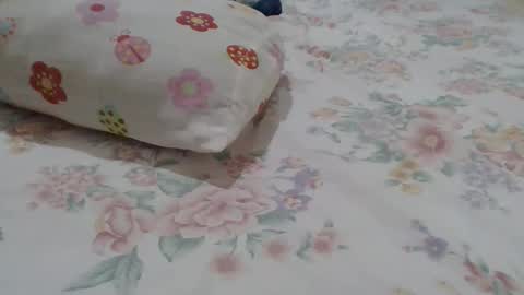 Snapshot of cute_lizah chatting on September 26, 7:22 pm cute_lizah online show from September 26, 7:22 pm