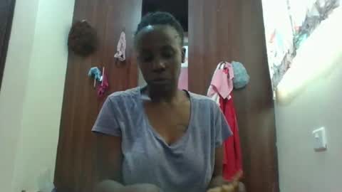 Snapshot of cute_lizah chatting on September 21, 1:21 pm cute_lizah online show from September 21, 1:21 pm