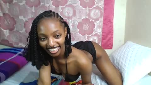 cute messy online show from July 8, 10:45 pm