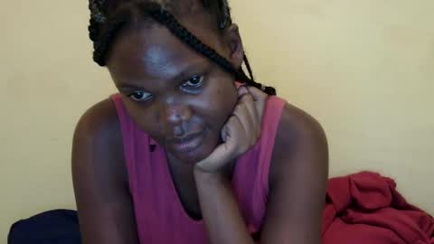 cute_roxie online show from December 18, 7:41 pm