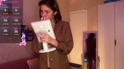 cute_rubykiss online show from November 8, 9:09 pm