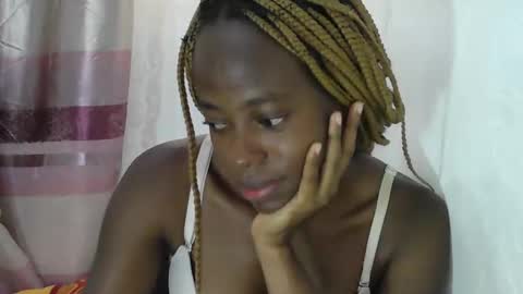 cute_sonny online show from February 9, 11:47 am