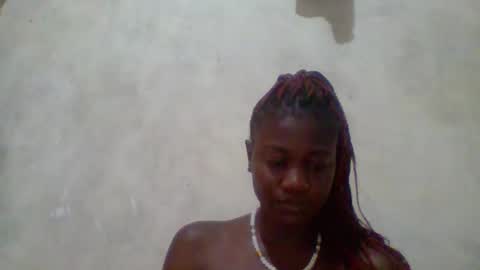 Snapshot of cuteallianah07 chatting on October 10, 7:24 am cuteallianah07 online show from October 10, 7:24 am