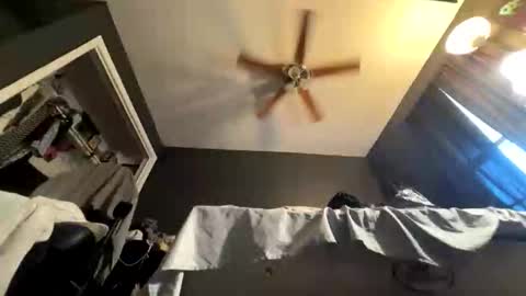 loveolots online show from February 10, 9:40 pm