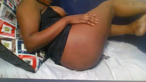 cutebby12 online show from October 25, 12:07 am